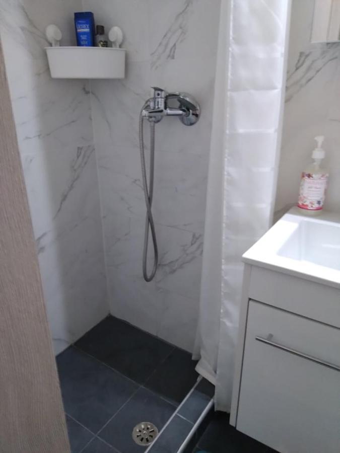 Apartamento Little Beauty - Happyhostgr - In Platamonas Exterior foto
